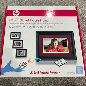 HP 7” Digital Picture Frame NEW